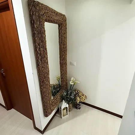 לינה וארוחת בוקר Casa Di Lucia 3*