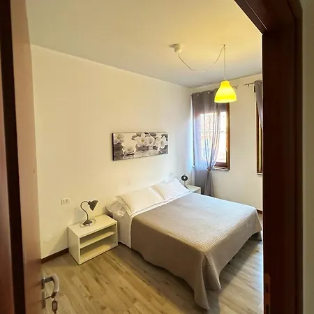 Casa Di Lucia לינה וארוחת בוקר 3*