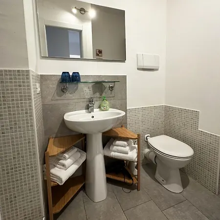 Casa Di Lucia 3*