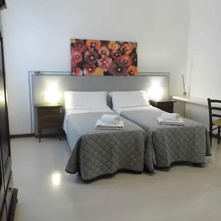 Casa Di Lucia לינה וארוחת בוקר