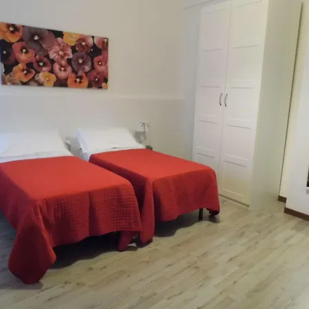 Casa Di Lucia לינה וארוחת בוקר