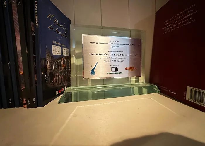 Casa Di Lucia Alojamento de Acomodação e Pequeno-almoço Verona