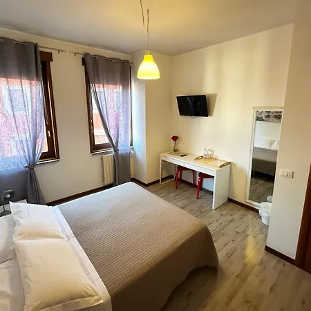 Casa Di Lucia Bed & Breakfast