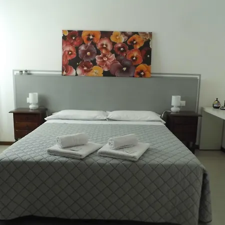 Casa Di Lucia Panzió Verona