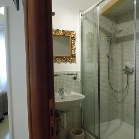 Casa Di Lucia Panzió Verona