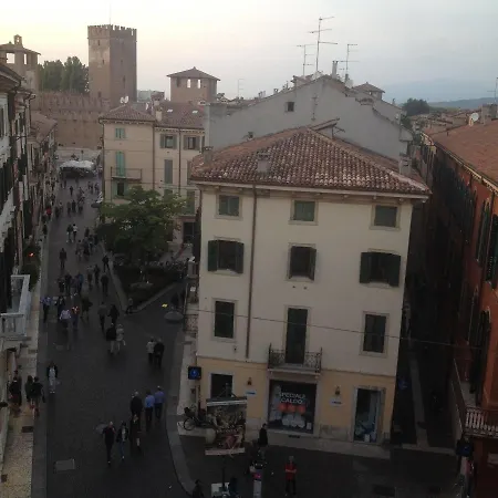Casa Di Lucia Bed & Breakfast
