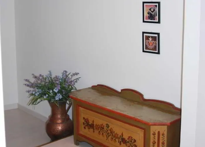 Casa Di Lucia Bed & Breakfast 3*