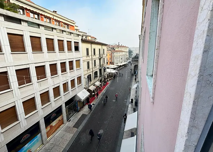 Casa Di Lucia Bed & Breakfast 3*